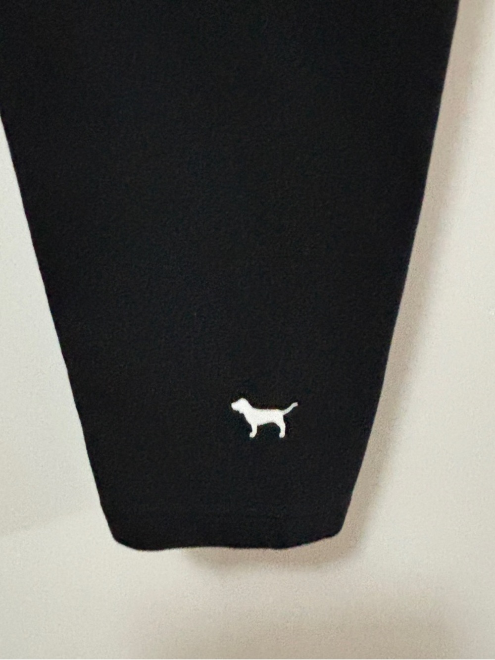 PINK Victoria’s Secret Yoga Leggings Black Logo Waist Cropped Stretch M W/Pocket - Picture 4 of 11